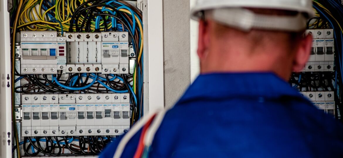 Azienda Impianti Elettrici